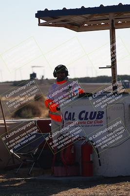 media/Nov-17-2024-CalClub SCCA (Sun) [[5252d9c58e]]/Around the Pits/